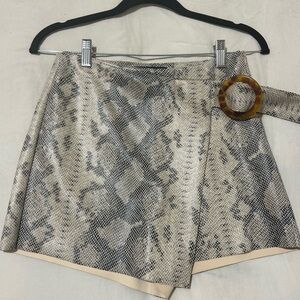 Zara Beige Snake Print Skorts